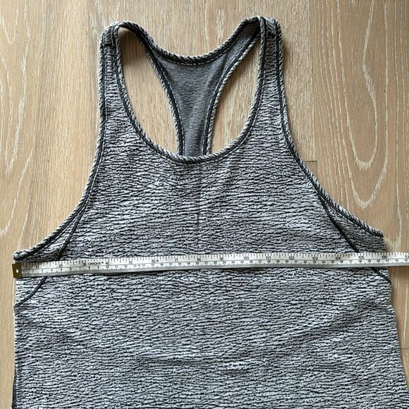 lululemon Long Distance Racerback Tank Pebble Jacquard Sz6 - Picture 11 of 11